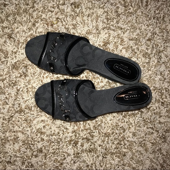 BRAND NEW COACH HEELS - Picture 2 of 3